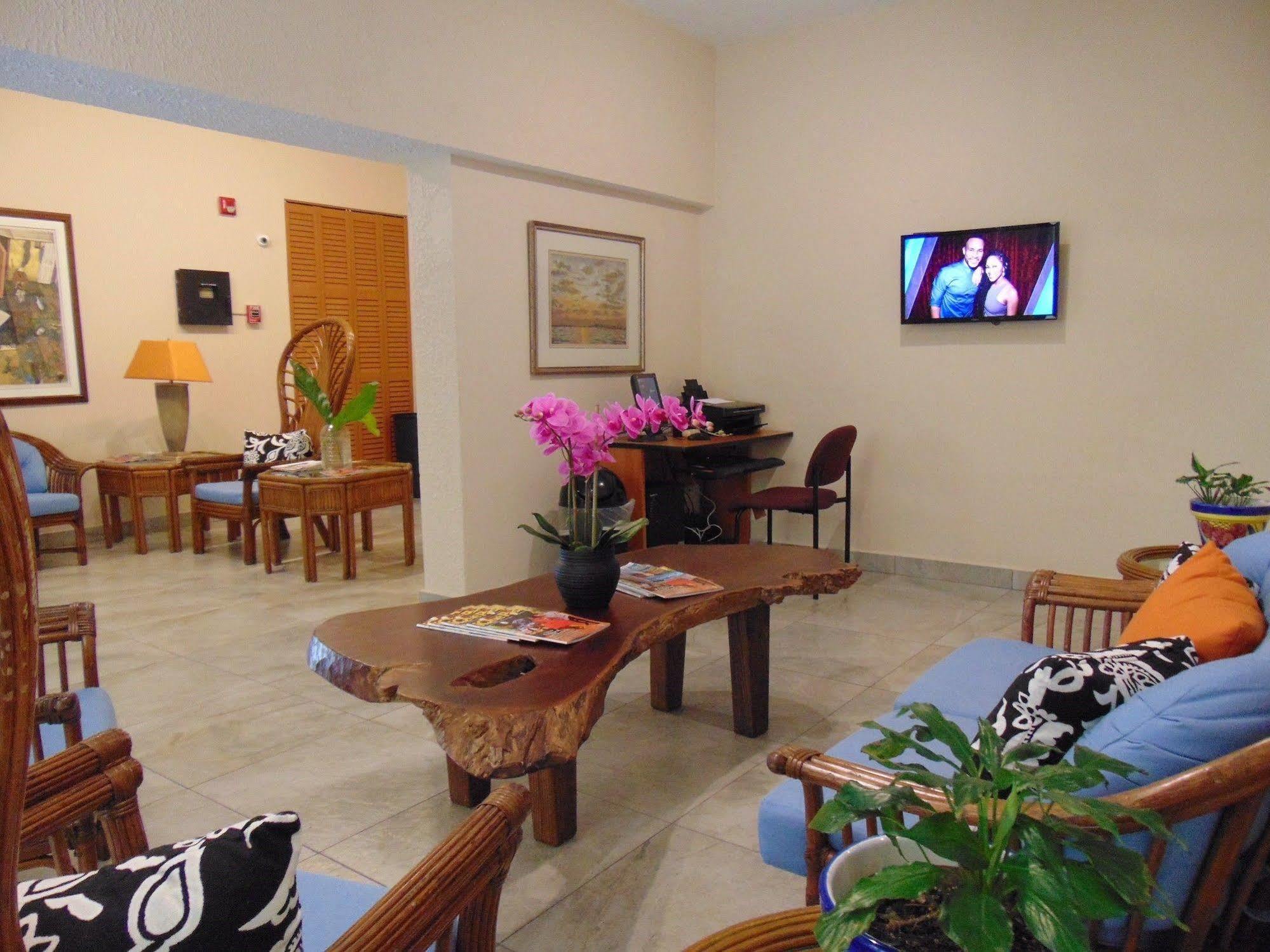 Canario Lagoon Hotel San Juan Exterior photo